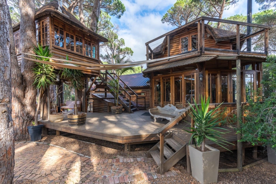 5 Bedroom Property for Sale in Somerset West Rural Western Cape